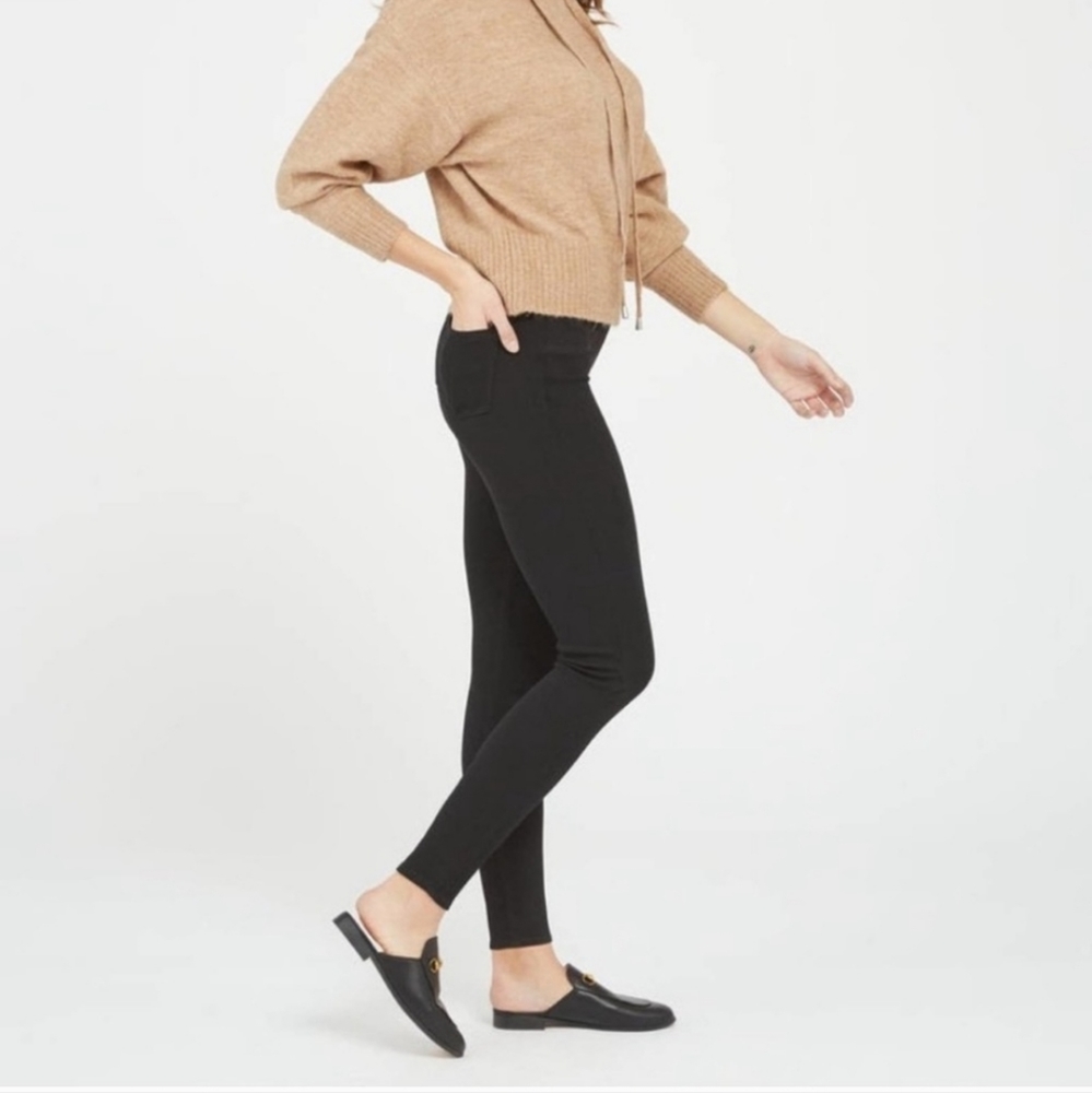 Spanx Women's Black Jean-ish Ankle Leggings with Pockets Size Large